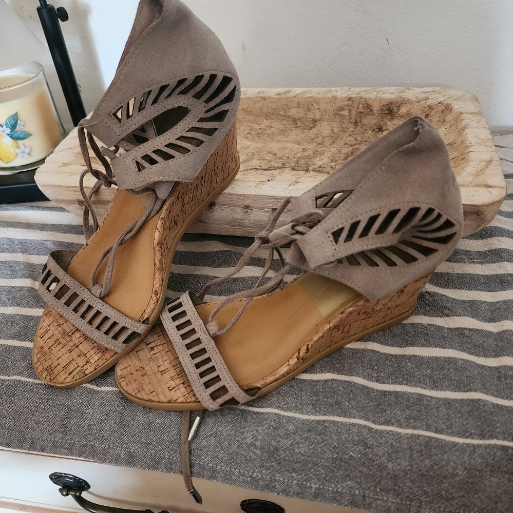 Cute strappy wedges